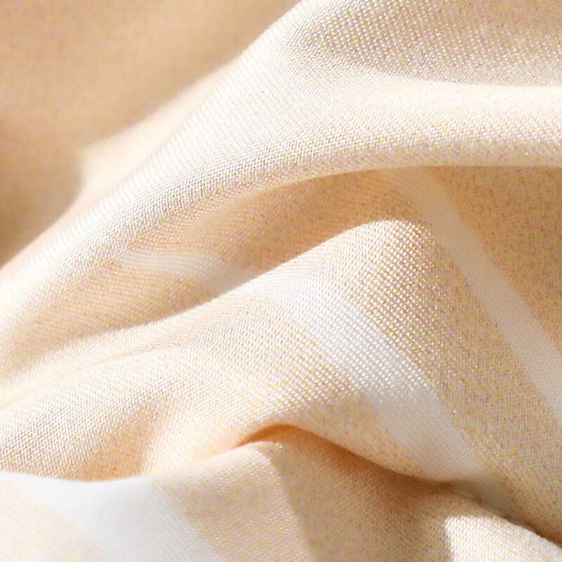 FUANNA Sumuzhe 70% White Goose Down Comforter