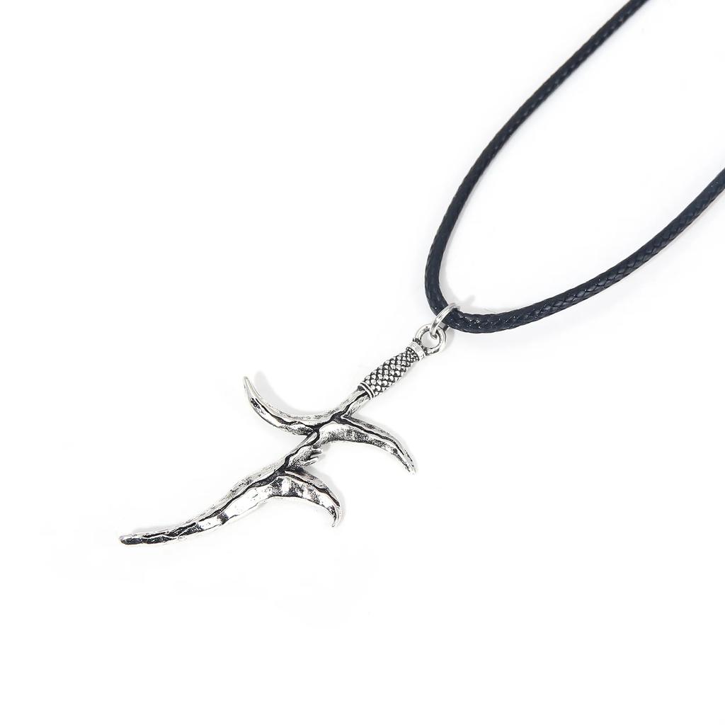 Game Peripherals Melina Black Knife Cosplay Prop Necklace Dark Wind Lrregular Necklace Pendant Choker for Friends Gift Jewelry