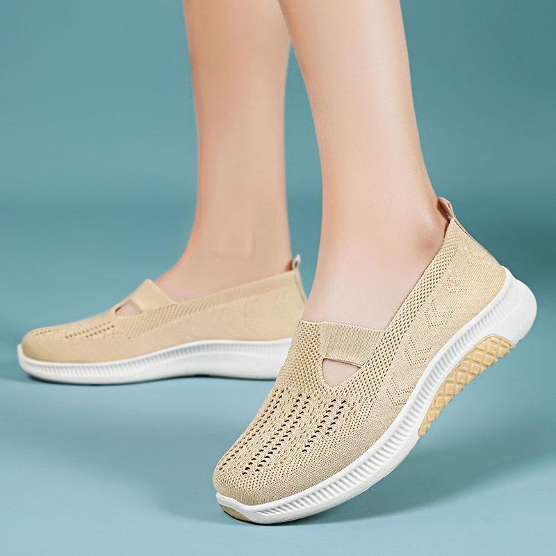 Springtime Women Shoes Cushioned Sole Mesh Upper Vulcanized Athletic Shoes For Middle Aged Mothers Lightweight Breathable Easy Slip-On Daily Shoes