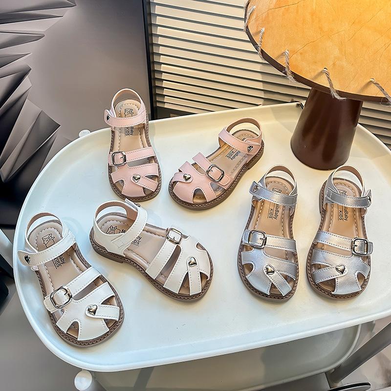Lightweight Girls' Shoes Summer New Kids Sandals Fashion Soft Soled Casual Girls' Sandals Anti Slip Child Beach Shoes