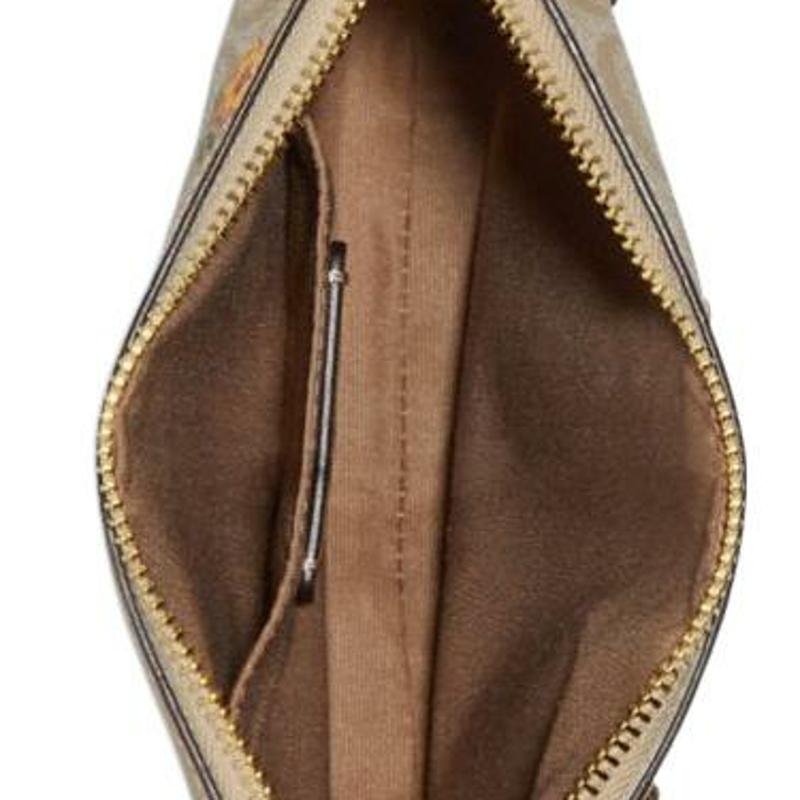Coach Rowan 21 Small Daisy Flower Embroidered Zipper Closure Coated Canvas and Smooth Leather Crossbody Bag Small Size Women's Light Khaki Presbyopia