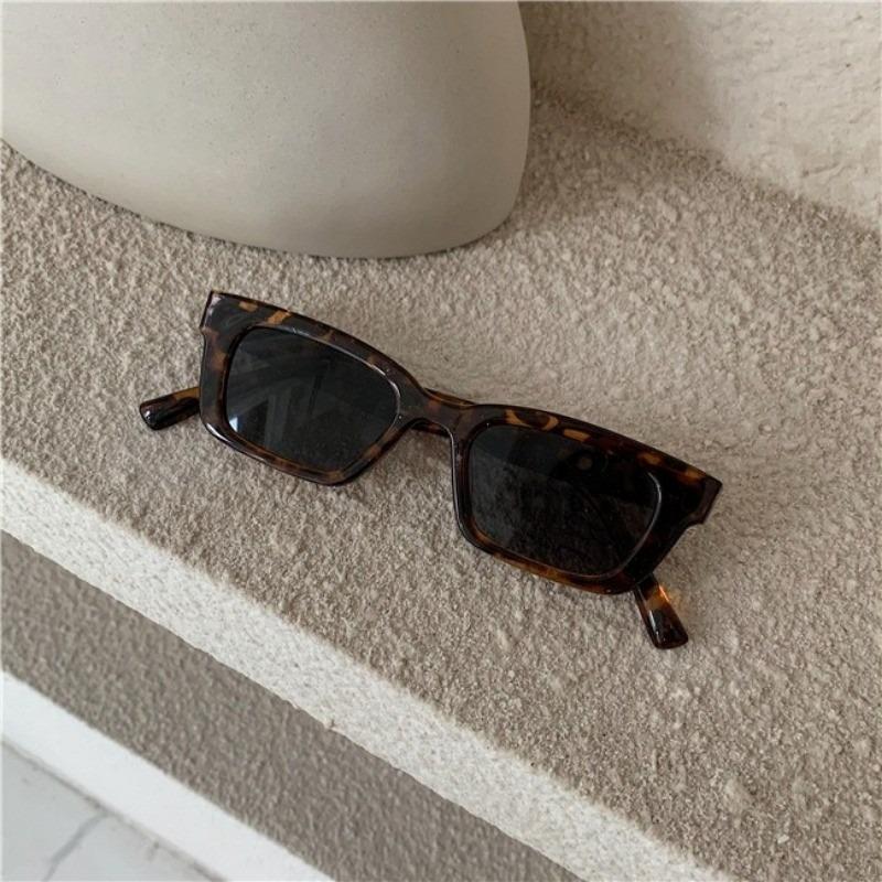 Retro Y2K Style Small Square Sunglasses Women Cat Eye Sunglasses Fashion  Goggles Men Punk Sports Sun Glasses