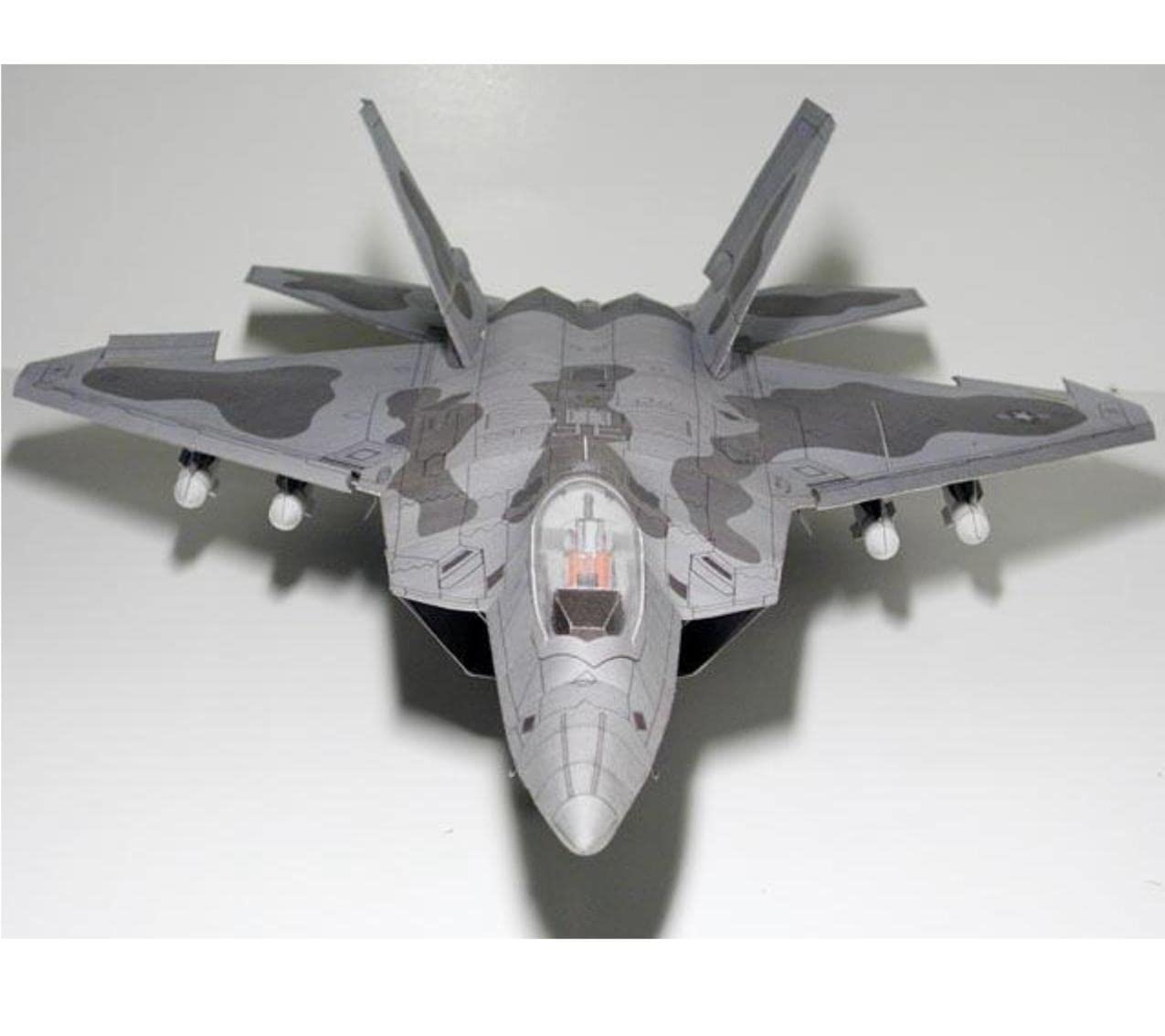 

Papercraft F22 Военный истребитель США Модель Сборка Типа Книга для творчества Буклет для взрослых [Доставка по стране]