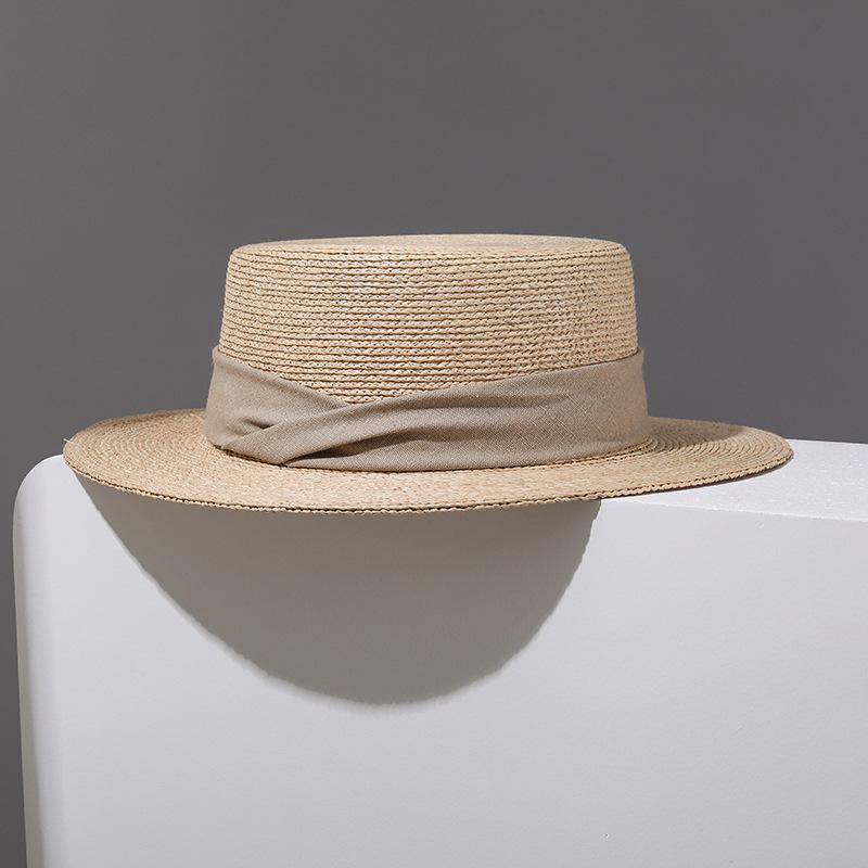Women Fine Raffia Straw Boater Hat Flat Top Sun Hat Hand-Woven Beach Cap Twist Ribbon Elegant Summer Fedora Panama Hat UV Guard