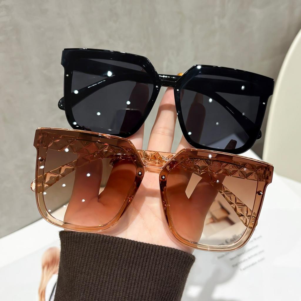 Box sunglasses trend new UV protection fashion casual Internet celebrity street shooting atmosphere personalized sunglasses