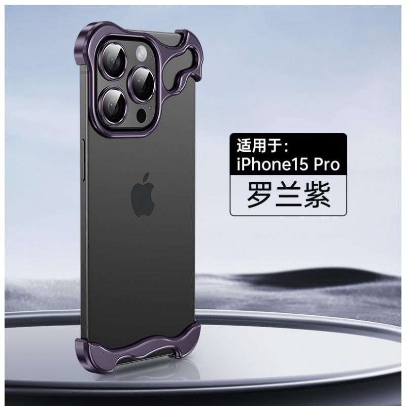 Použitelné pro pouzdro na mobilní telefon Apple 15 kreativní speciálně tvarovaný kovový rohový chránič iphone14 bezrámečkový kryt proti pádu