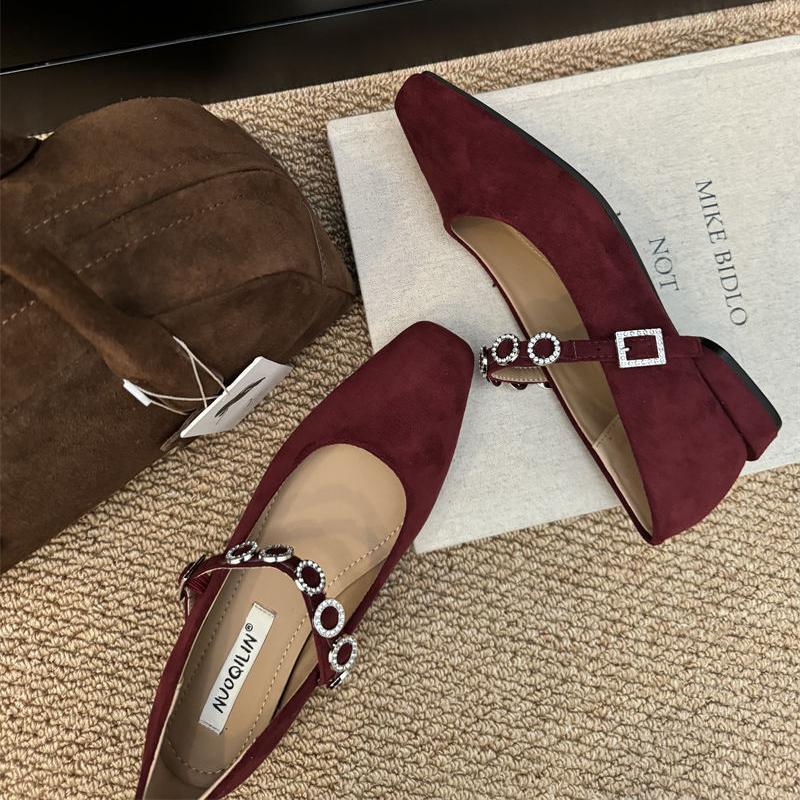2025 temperament small square head Korean diamond belt shallow mouth Mary Jane shoes women's spring and autumn low-heeled suede single shoes