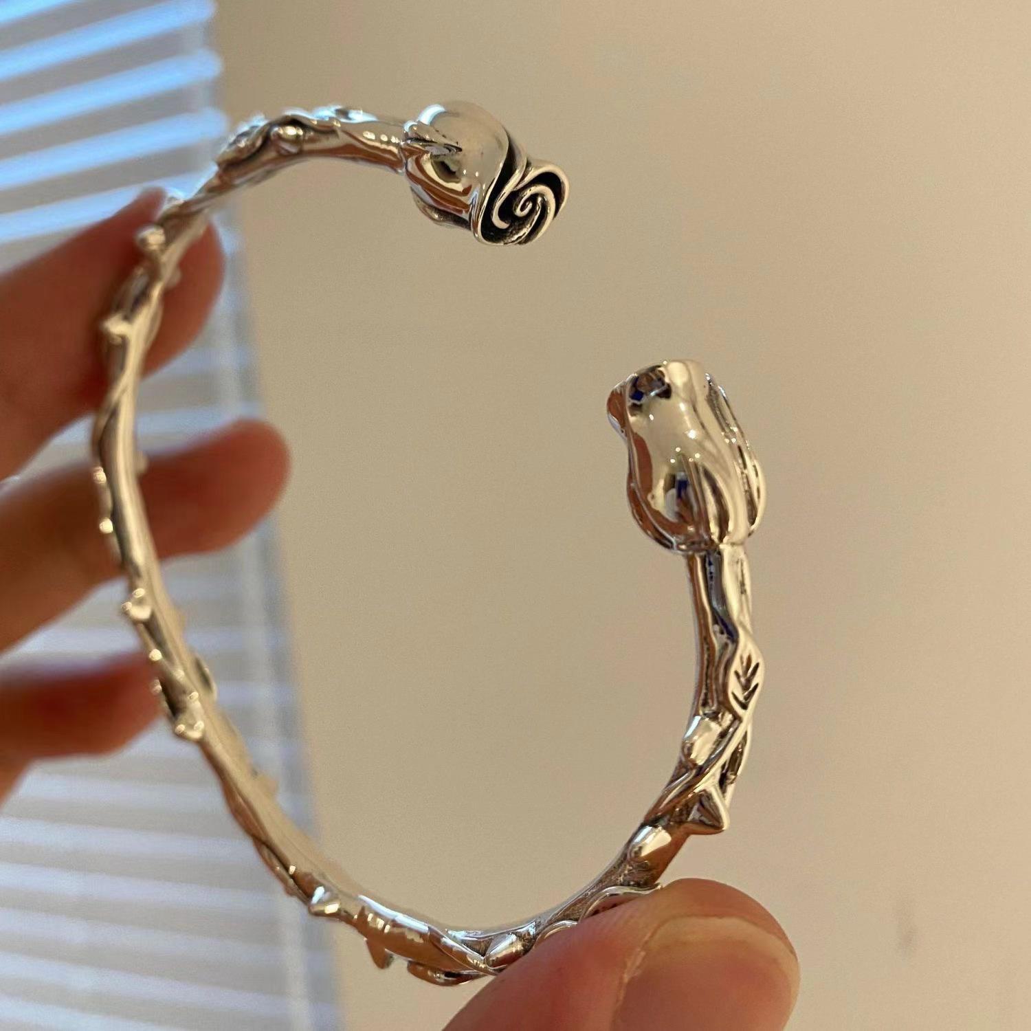 

Модный браслет в корейском стиле с шипами и розами - Niche Design Thorn Rose Bracelet
