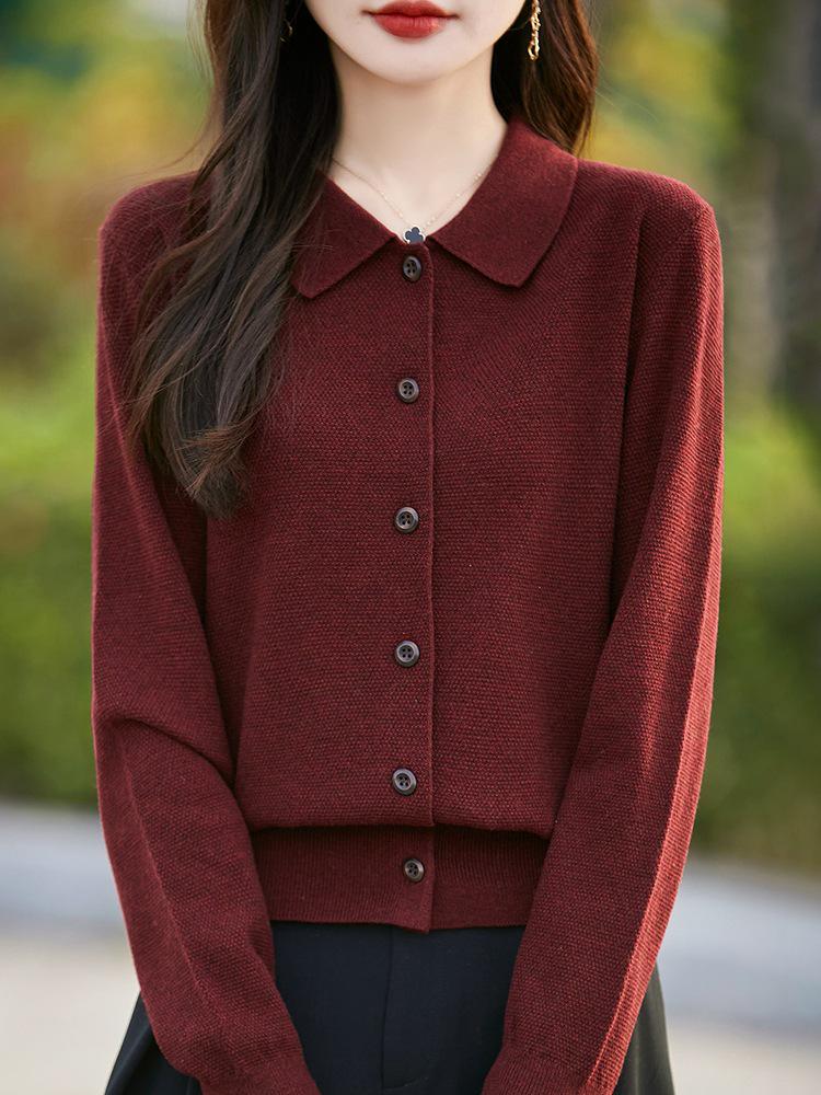 Osmanthus Stitch Doll Collar Cardigan: Sweet, Retro, Age-Defying Knit for Spring and Autumn.