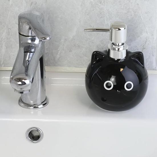 480ml Ceramic Soap Dispenser Black Cat Design Lead-free Soap Holder Cartoon Animal Design Shampoo Dispenser Bathroom Decor