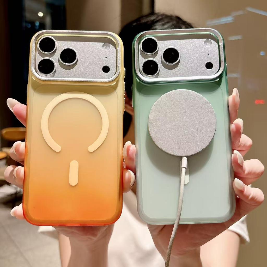 17 Applicable iPhone16promax Gradual Change Magnetic Suction Apple 15pro Mobile Phone Case 16 Protective Case 17promax