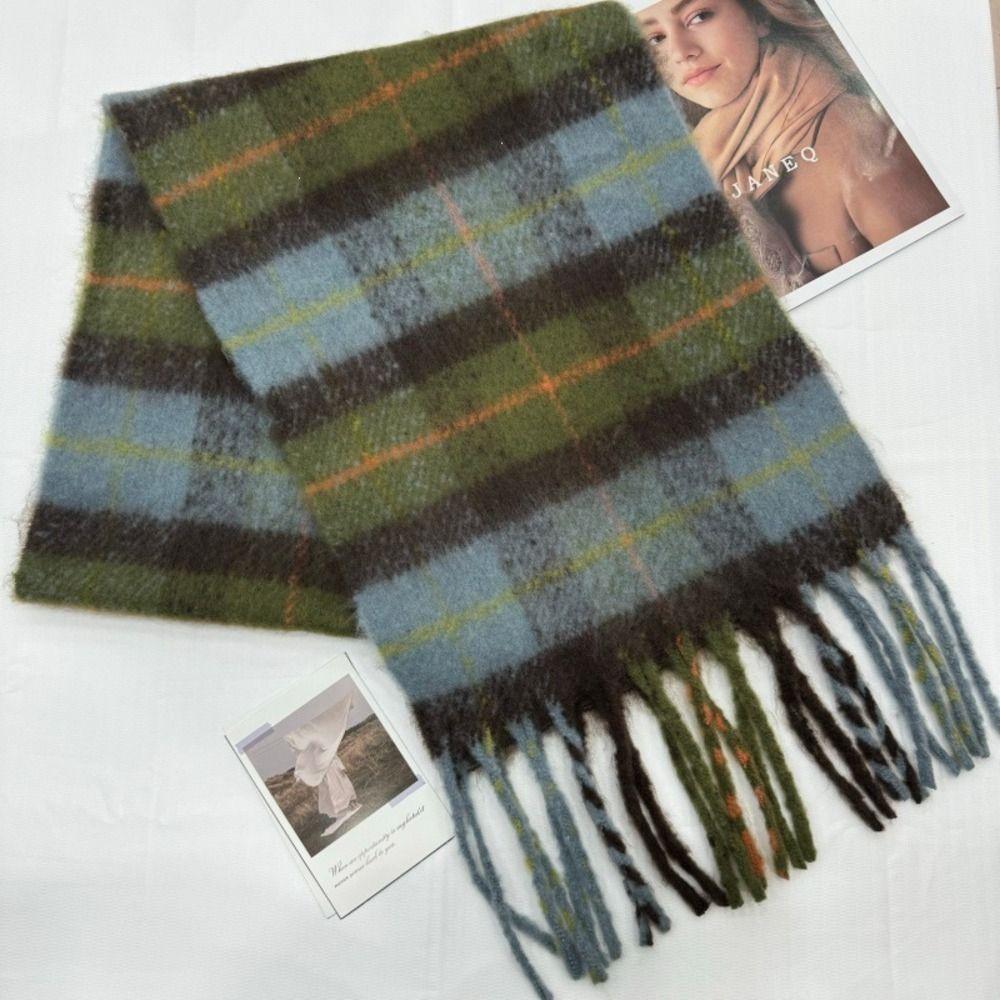 Soft Women Plaid Tassel Scarf Cold Proof Winter Neck Scarf Wrap Versatile Circle Yarn Shawl  Women