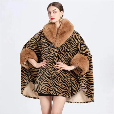 Women Circle Rabbit Fur Neck Winter Poncho Outerwear Cape Thick Warm Leopard Printed Cloak Batwing Sleeves Loose Overcoat