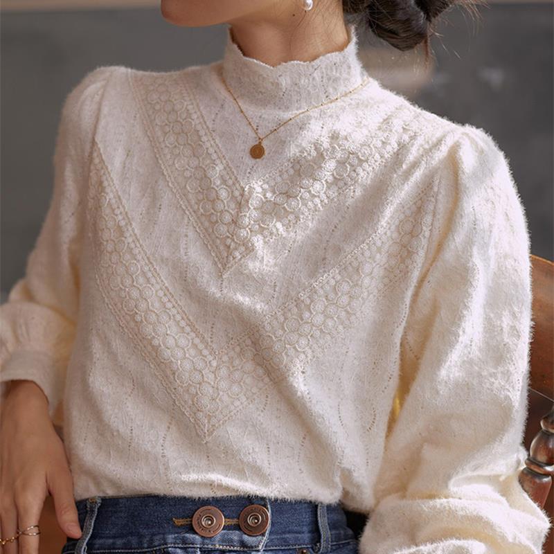 

Французский придворный стиль Полувысокий воротник Блузка-основа из матового кружева для женщин Осень и зима Топ для многослойности One size бежевый