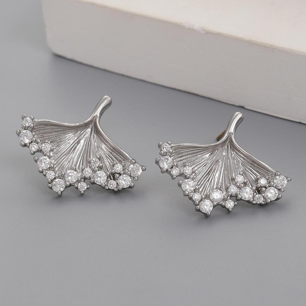 Ginkgo Leaf Textured Earrings with Ear Hooks - Bold and Fashionable for Women