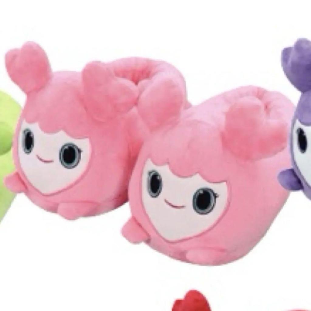 [USED] TWICE LOVELY GIGO Limited Edition Momo Plush Slippers