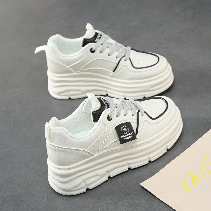 Board Shoes Women's 2025 Spring Little White Shoes New Versatile Casual Women's Shoes Show Feet Small Platform Sports Shoes