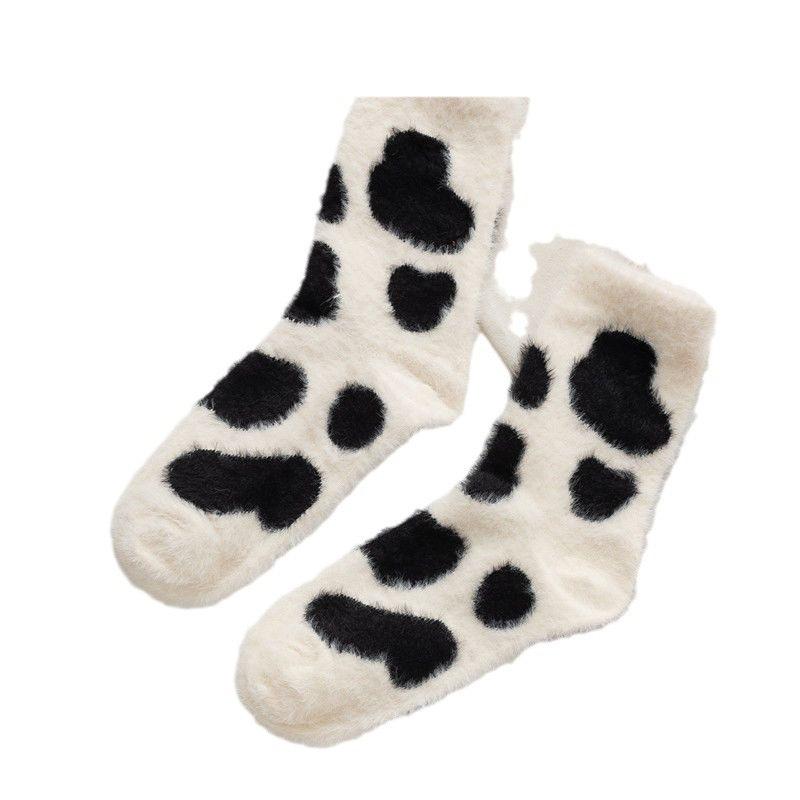 Autumn and Winter Fleece Mink Fleece Socks Women's Warm Thickened Cow Spot Home Floor Socks Postpartum Socks