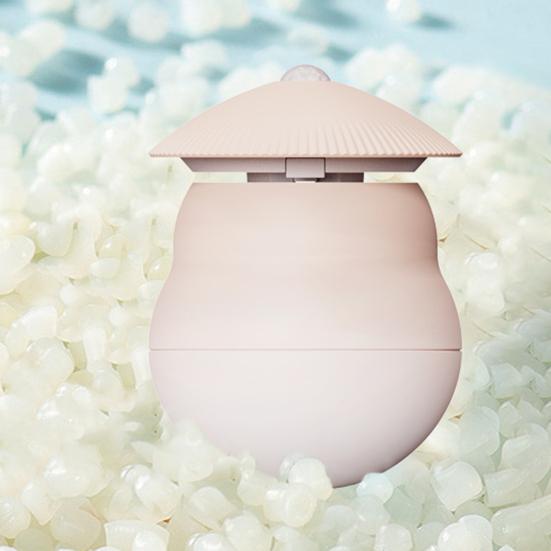 Automatic Rotating Cat Teaser Red Beam Cat Chasing Toy Auto-Sensing Interactive Rocking Cat Toy for Indoor Cats to Exercise And Relieve Boredom