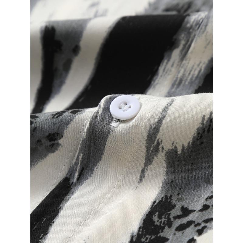 Men Ink Wash Abstract Print Turn Down Collar Short Sleeve Casual Button Up Shirt