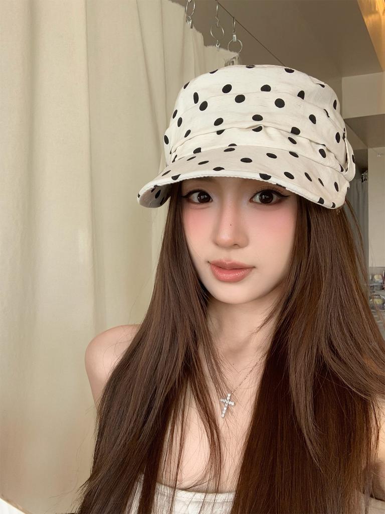 Retro polka dot equestrian hat spring and autumn new foreign style beret female face small literary outdoor painter hat