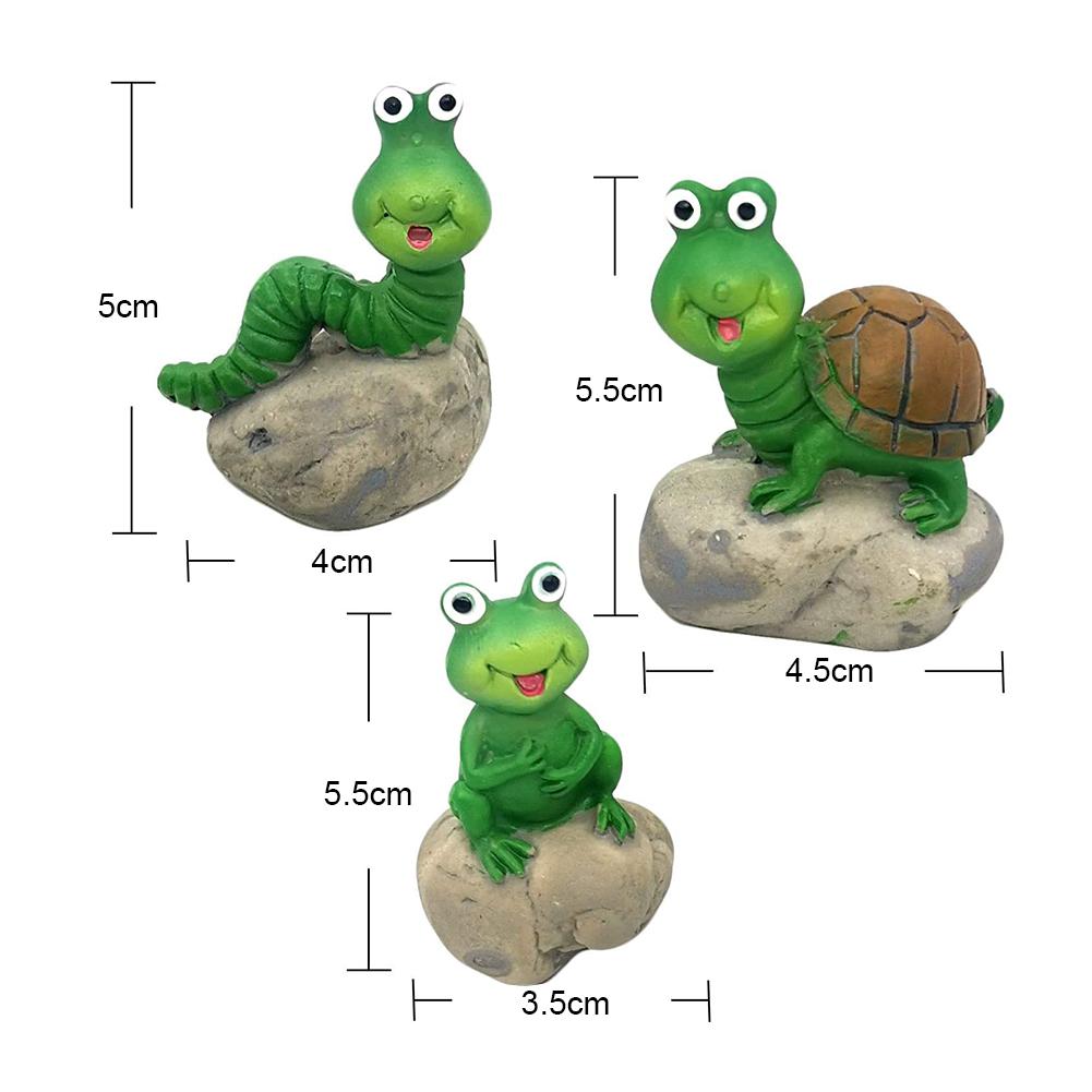 киндер сюрприз крокодильчик свомпи. весёлая гусеница. жаба и гусеница. гусеница лягушка. чего хотят гусеницы лягушка.