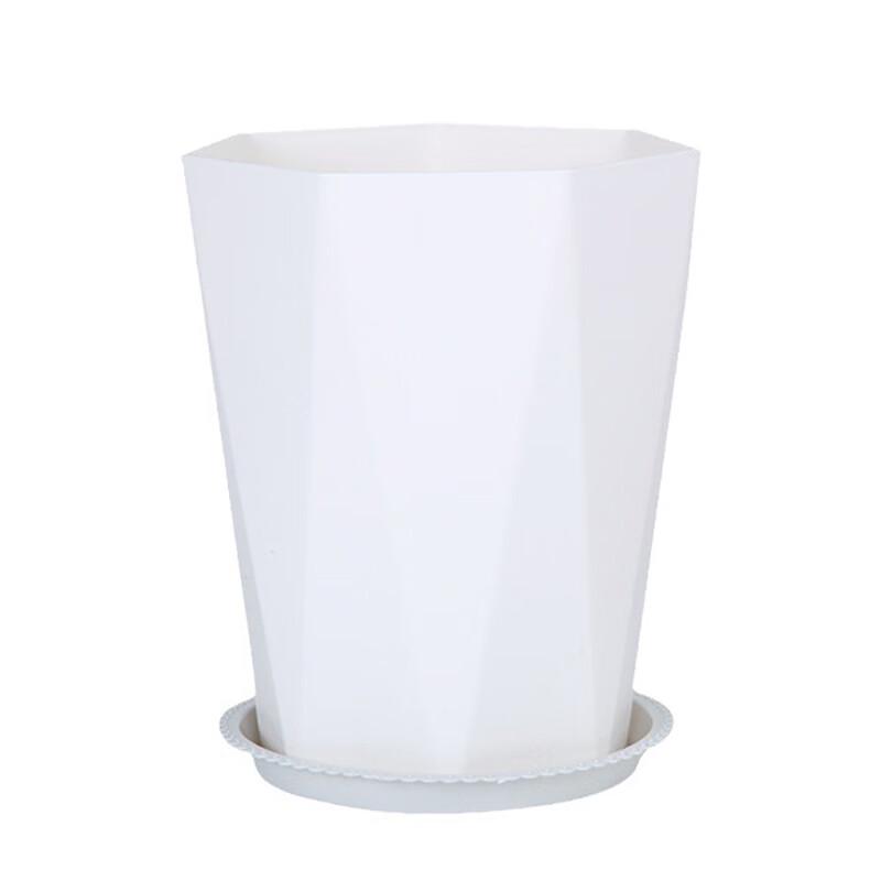 BEIERLAN FD06 Modern Plastic Planter with Tray