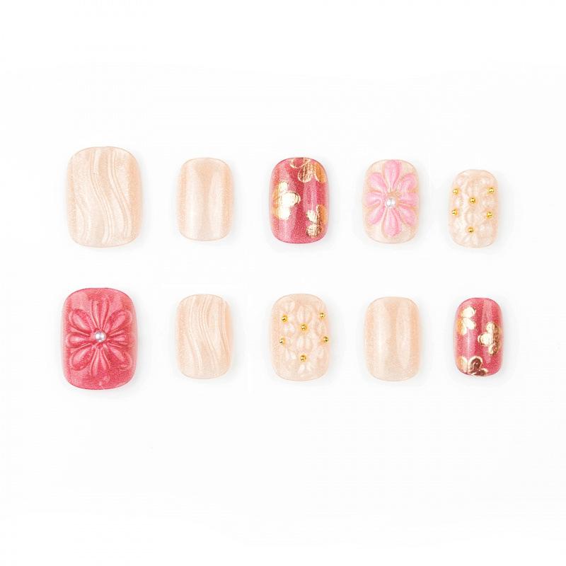 30 pieces of spring short bean nails wearing nails three-dimensional flowers star dot diamond sweet nail art nail piece fake nails