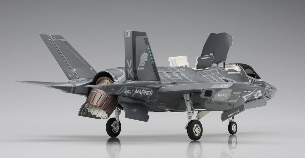 Hasegawa US Marine Corps Lightning II B Plastic Model Kit E46 1/72 F-35 Ausf.