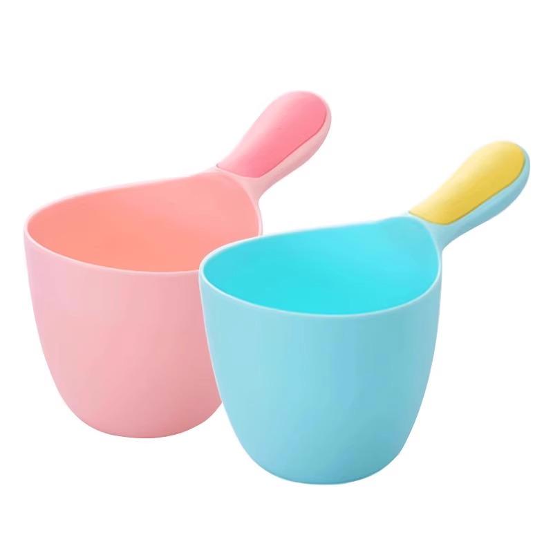 Newcomer Special: Baby Bath Water Ladle & Shampoo Cup