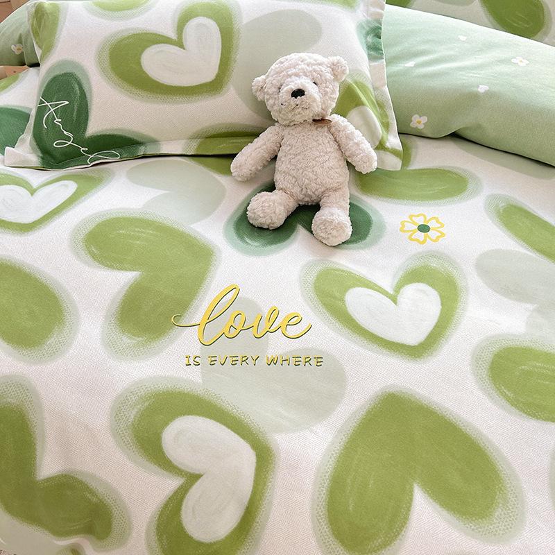 Fresh and Pastoral Style of Plants and Flowers, Dormitory Home Three-piece Set, Four-piece Set, Silky Soft and Delicate Bedding