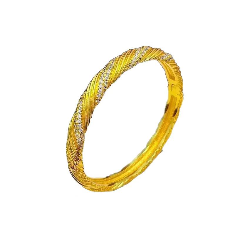 Retro Light Luxury Diamond-Studded Starry Sky Bangle Bracelet