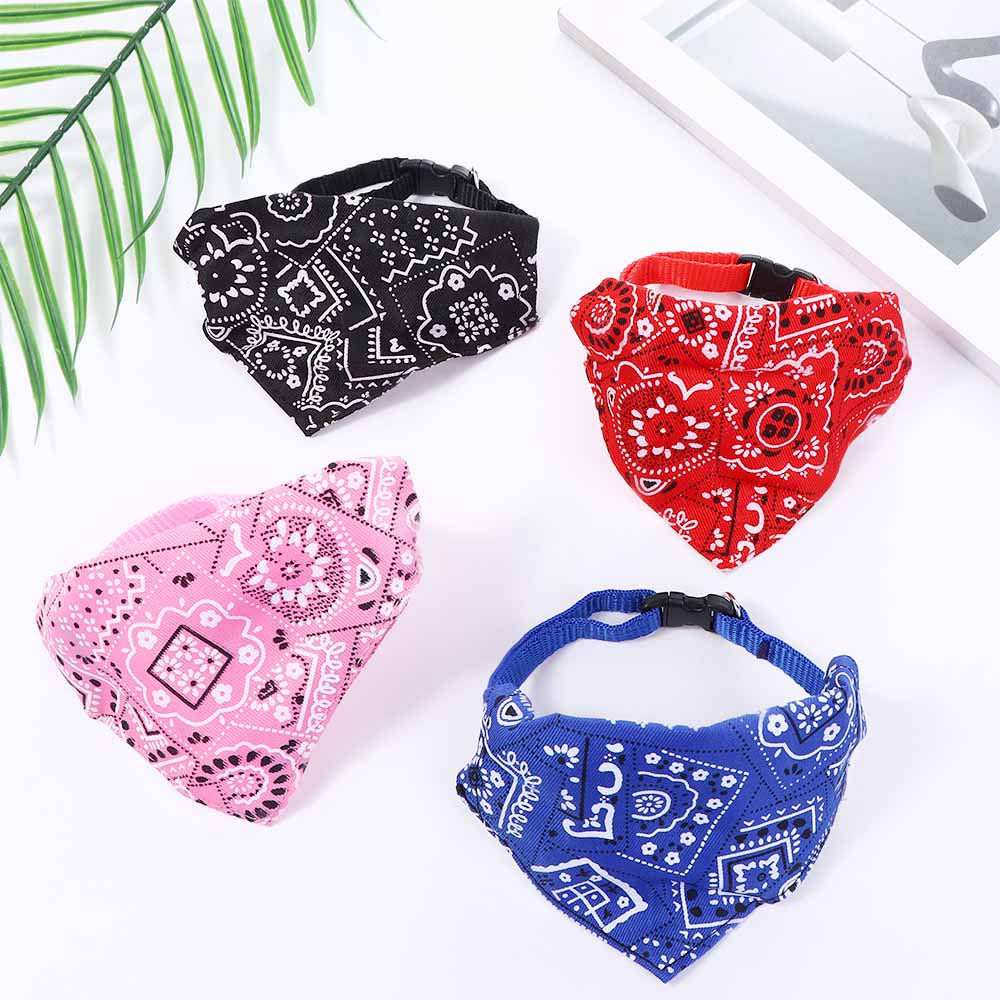Dog Supplies Plaid Dog Neckerchief Pet Accessories Pet Triangle Towel Dogs Bandana Cats Scarf