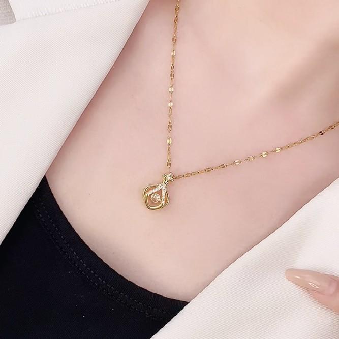 

Ожерелье из титановой стали для женщин, новый популярный дизайн подвески-саше Sense Ins Style Simple Jewelry