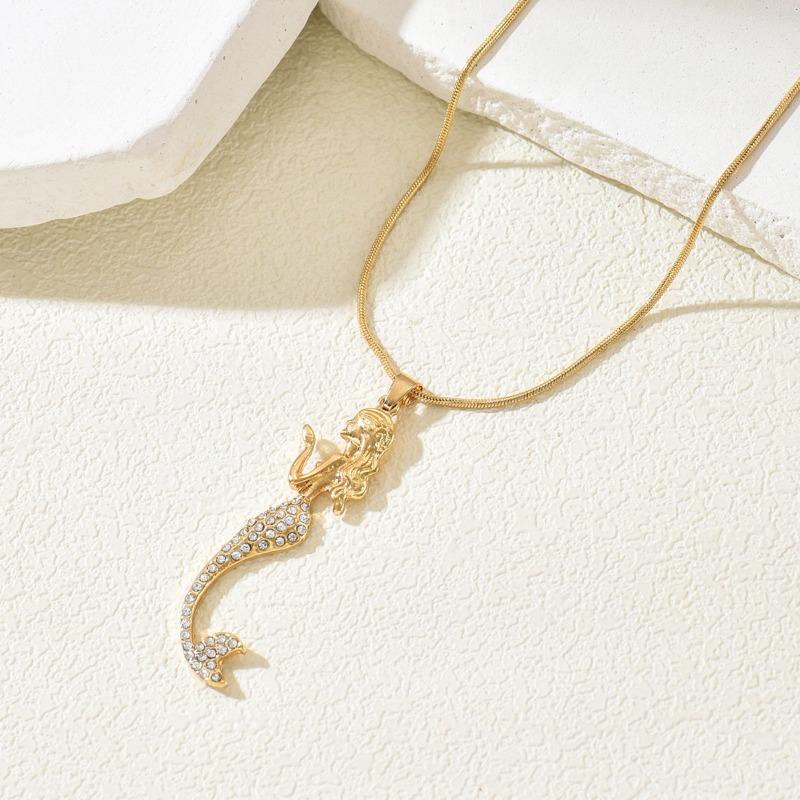 Mermaid Pendant Cute Seaside Necklace Light Luxury Diamond Temperament Versatile Metal Necklace Women