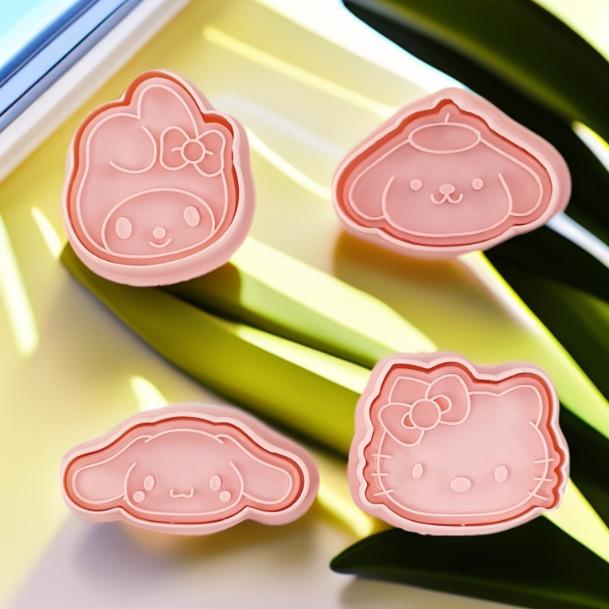 Sanrio butter biscuit mold cute household DIY three-dimensional press baking tool wholesale starting from one piece (as the picture,four-piece set] style)