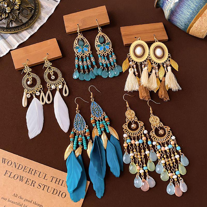 Cercei Stud Retro Ochi de Tigru în Maro Ambră - Bijuterii Elegante de Toamnă și Iarnă