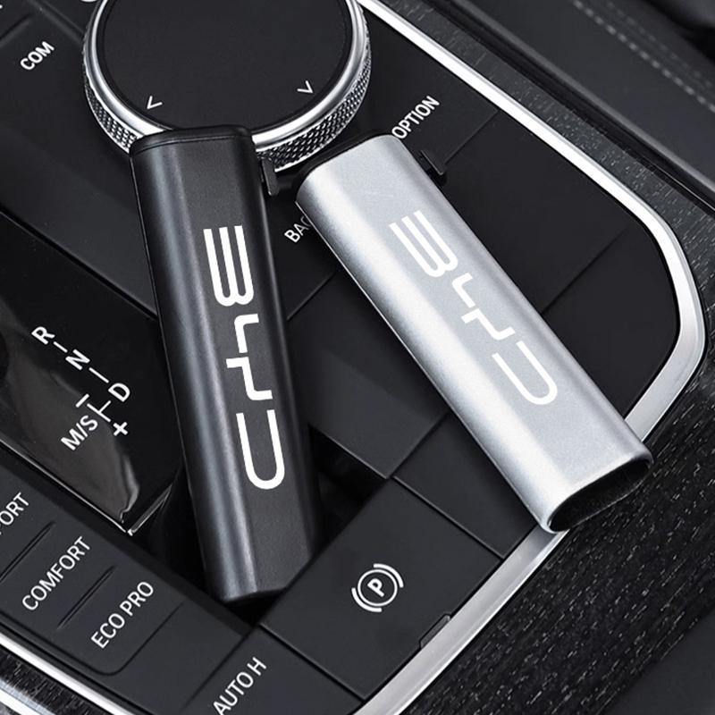 Retractable Car Cleaning Brush Center Console Clean Dust Tool For BYD Atto 3 Yuan Plus Han Tang EV F3 E6 Dmi Song F0 Qin Pro G3