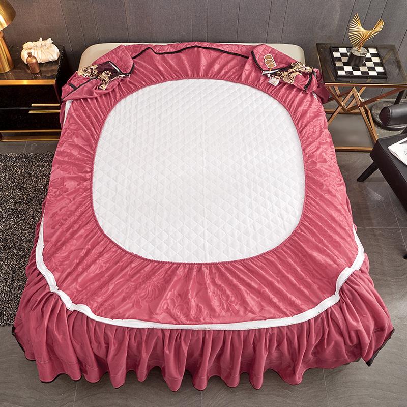 Thickened quilted bed skirt and fitted sheet two-in-one new style removable and washable winter velvet bedspread non-slip mattress protector
