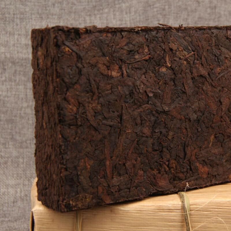 1000 g Bambusová skořápka Starý čaj Pu'er Cihla Starobylý strom Yunnan Velký list Pu-erh