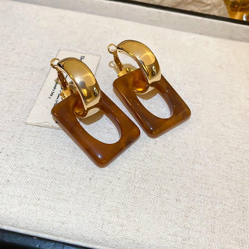 Gold Plated U-Shaped Retro Resin Ear Cuffs - Melaude Versatile Earrings for Women - Autumn/Winter Fashion Accessory