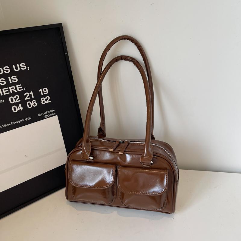 

New Ladies Pillow Shaped Fashion Single Shoulder Bag Semi-Circle Bright Surface Casual Women s Bag