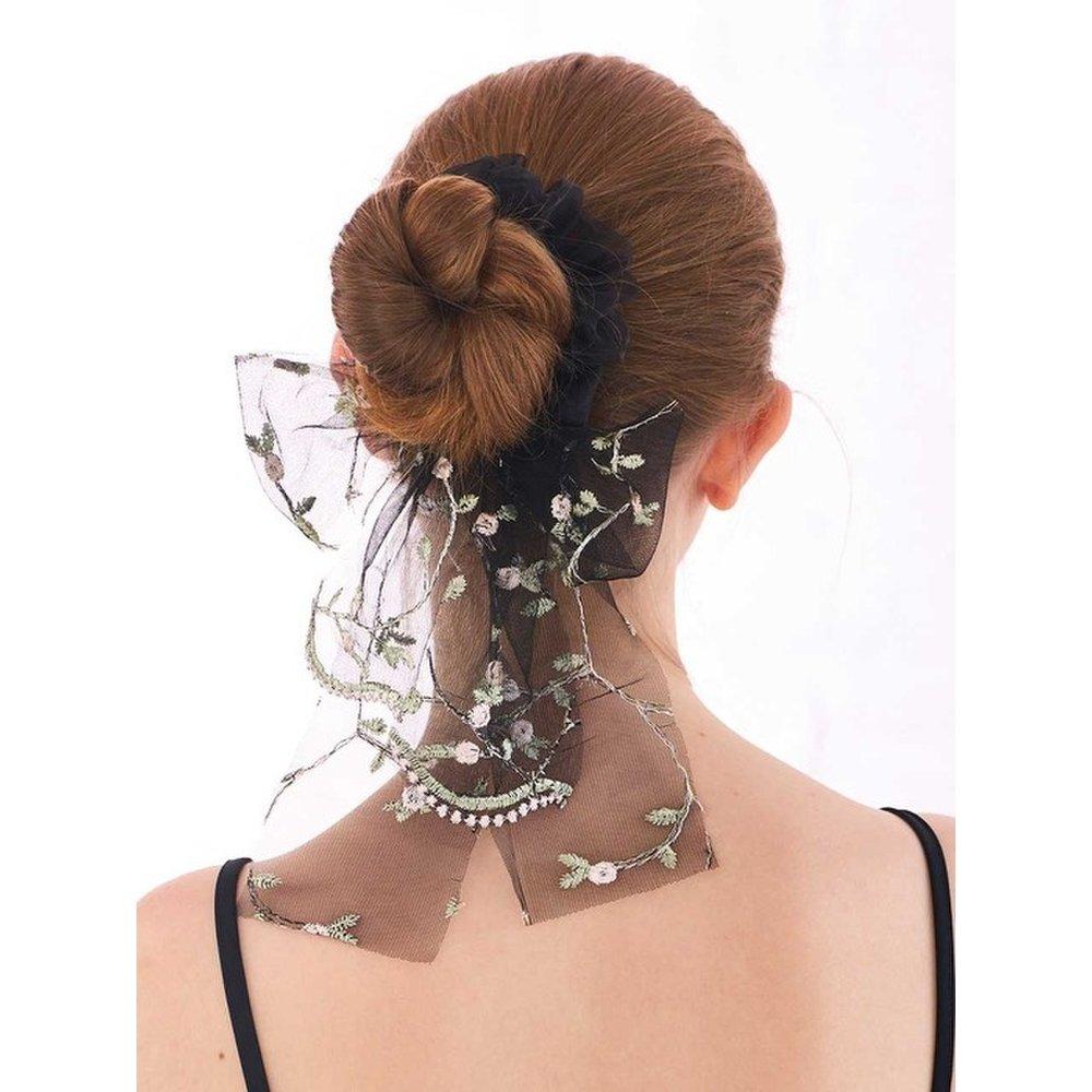 

Резинка-скранч с вышивкой в виде цветов Jp-23-313S Черный