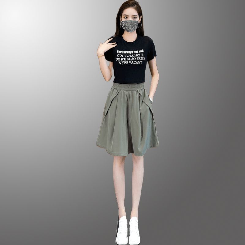 

Летние тонкие шорты с широкими штанинами для женщин, эластичные с высокой посадкой, из ледяного шелка, быстросохнущие, юбка-брюки, большие размеры, повседневные и модные укороченные брюки 4XL зелёный