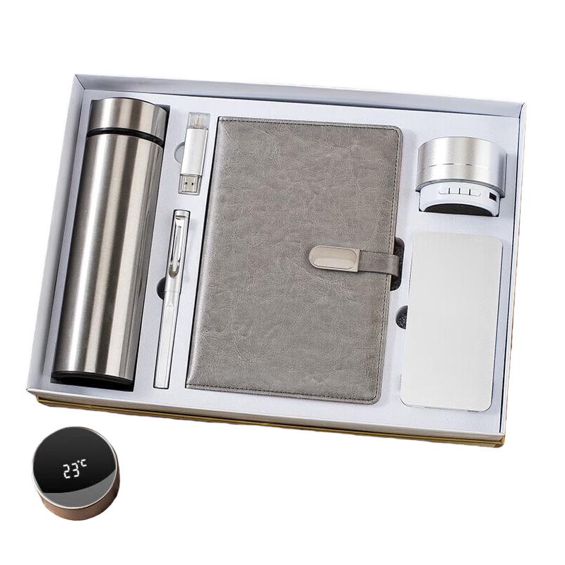 Executive Smart Gadget Gift Set