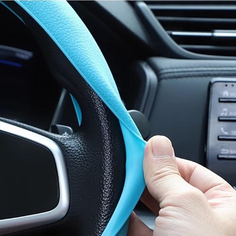Odorless Silicone Car Steering Wheel Cover Nonslip Textured Surfaces Breathable Design for 32cm To 40cm Wheels