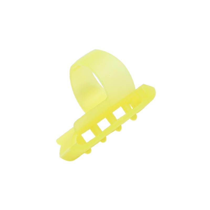 DIY Sweater Knitting Tool Finger Sleeve with Thread Guide Plastic Finger Protector Plastic Wool Thread Guide Handmade Wool Knitting Tool