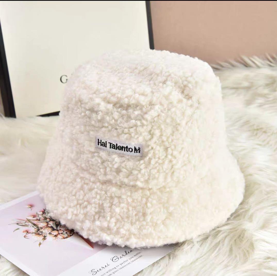 

2023 Осень/Зима Корейский Стиль Унисекс Тедди Бархатная Модная Рыбацкая Шапка adjustable белый