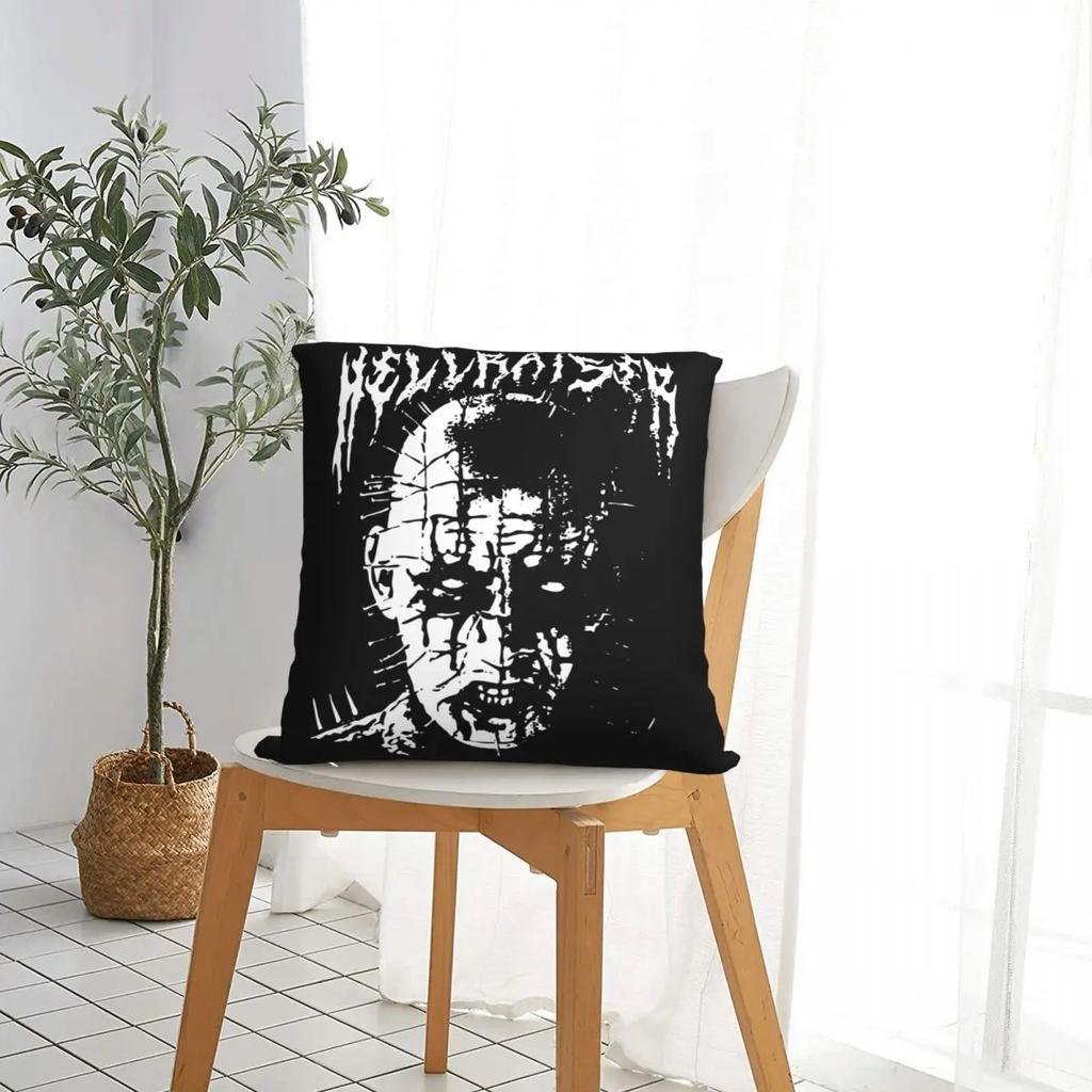 Kissenbezug mit schwarzem Metallmotiv „Pinhead Hellraiser“ – Dekoration für Halloween-Horrorfilme – Zuhause