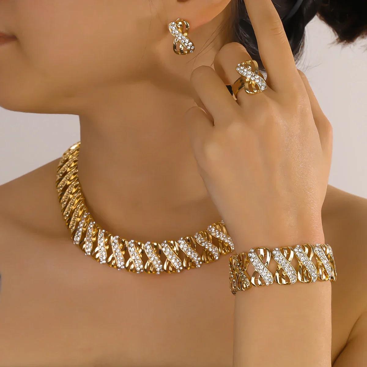 Middle Eastern and European women s luxury jewelry set, clothing accessories, elegant necklace and bracelet combination for daily gifts and parties gold of them